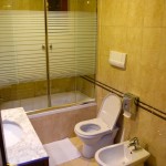 Dinasty Hotel Tirana Room Bath