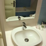 Divota Apartments Room Bath Sink