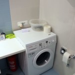 Divota Apartments Room Bath Washing Machine