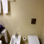 Holiday Inn Skopje Room Bathroom