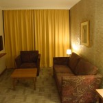 Holiday Inn Skopje Room Lounge
