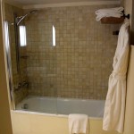 Londa Beach Hotel Room Bathroom Tub