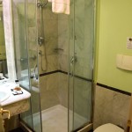 Best Western Yerevan Room Bath Shower