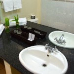 Mantenga Lodge Bathroom Sink