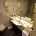 Corinthia Palace Hotel & Spa Bathroom