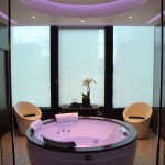 Excelsior Hotel Gallia Spa Hot Tub