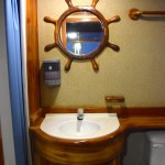 Fragata Yacht Bathroom