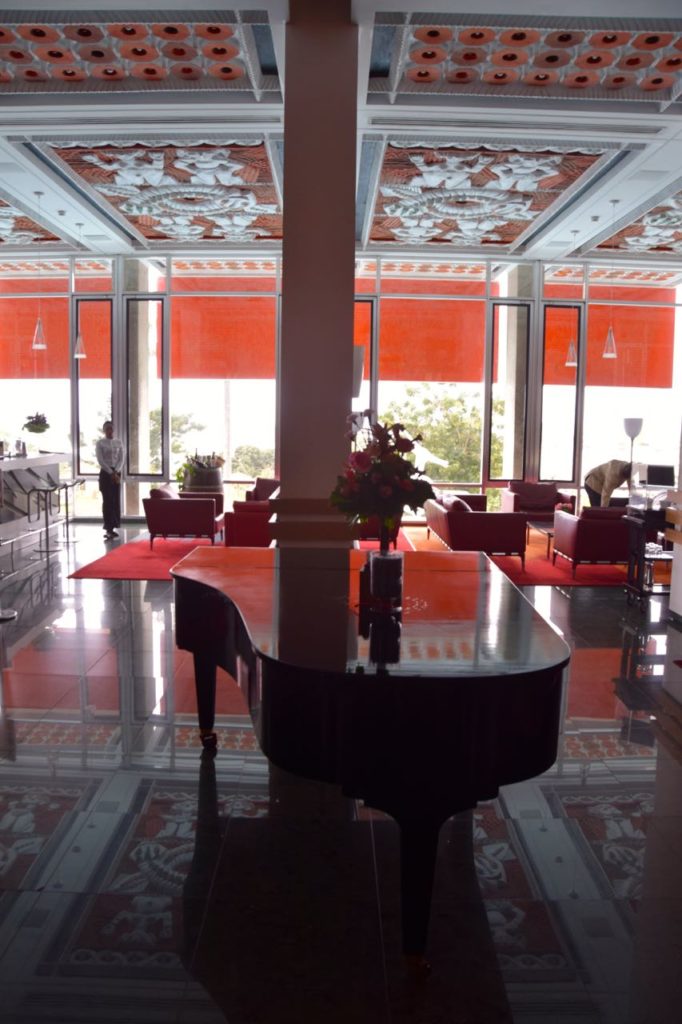 Sofitel Abidjan Restaurant Piano