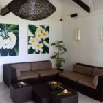 lomani-island-resort-reception-seating