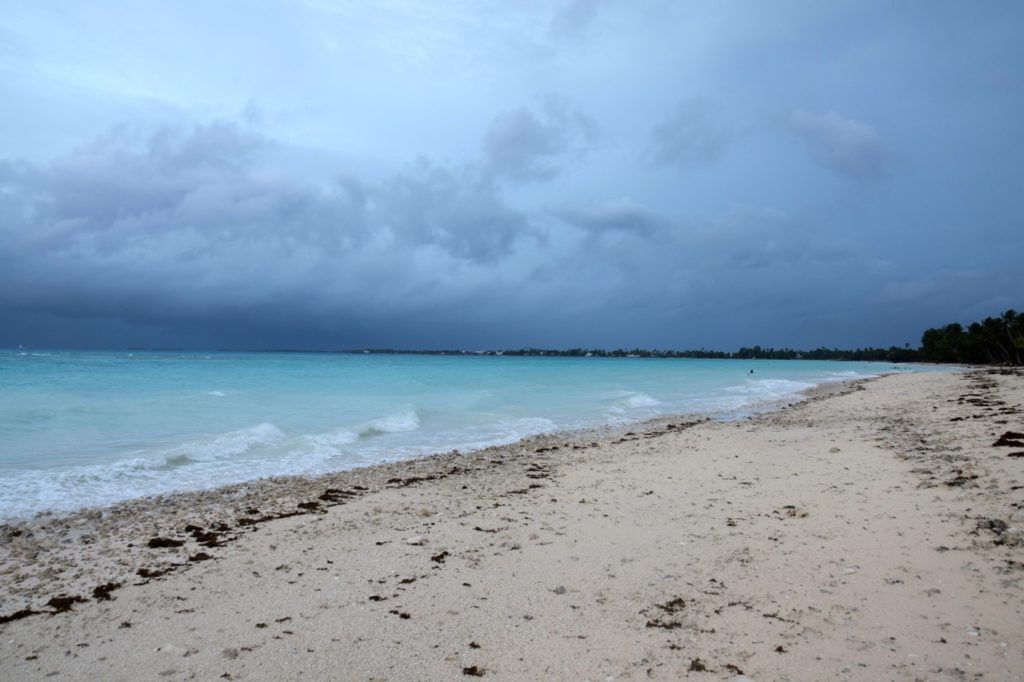tuvalu-beach