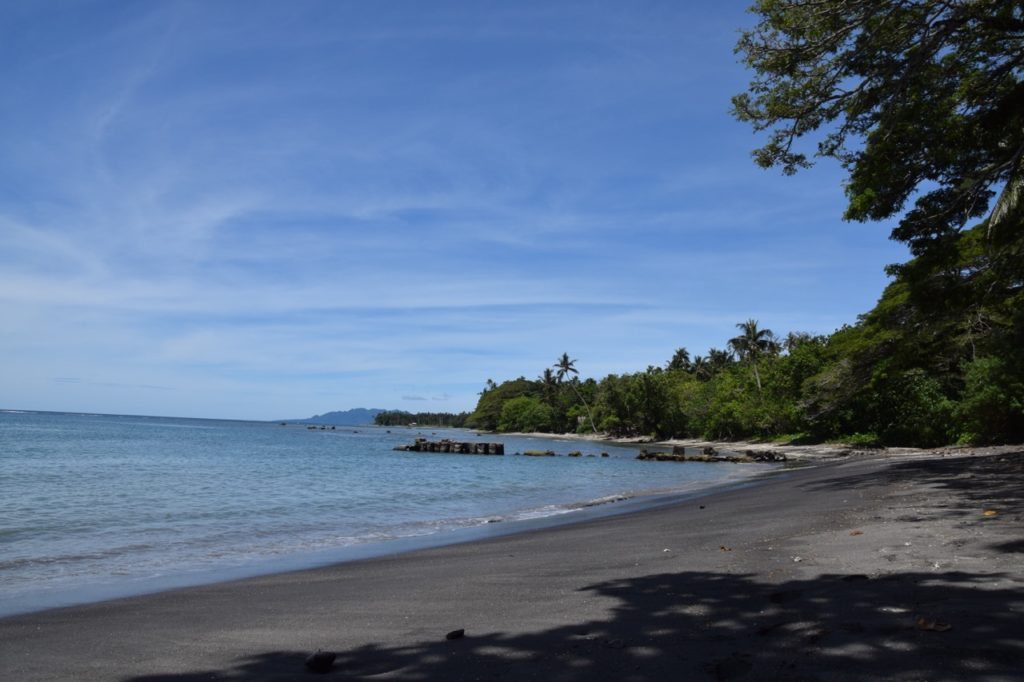 hotel-honiara-beach