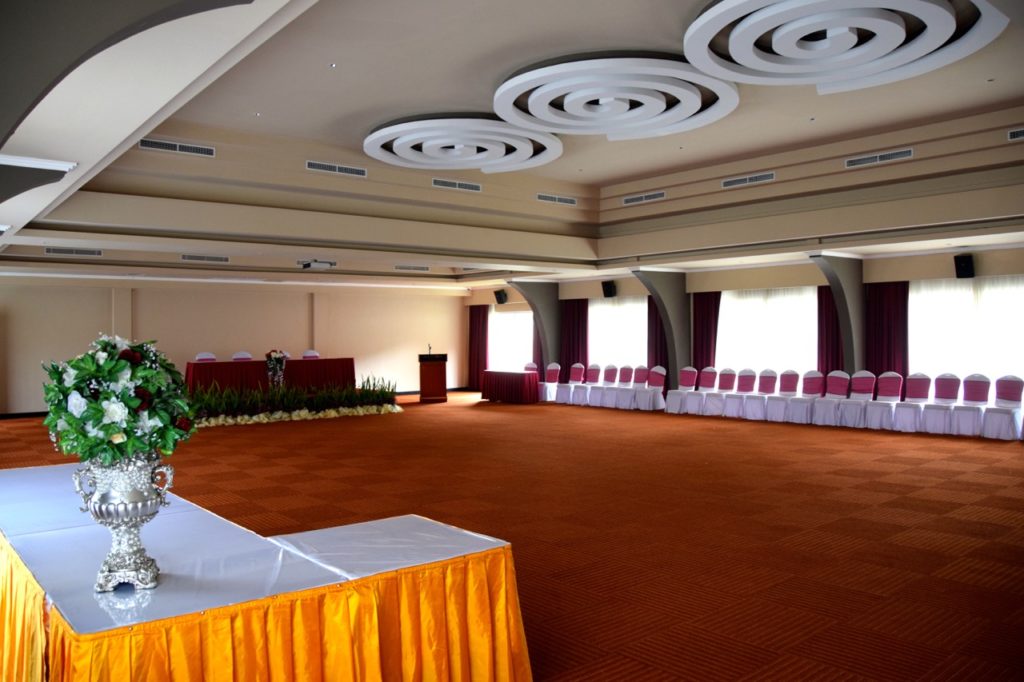 novo-turismo-conference-room