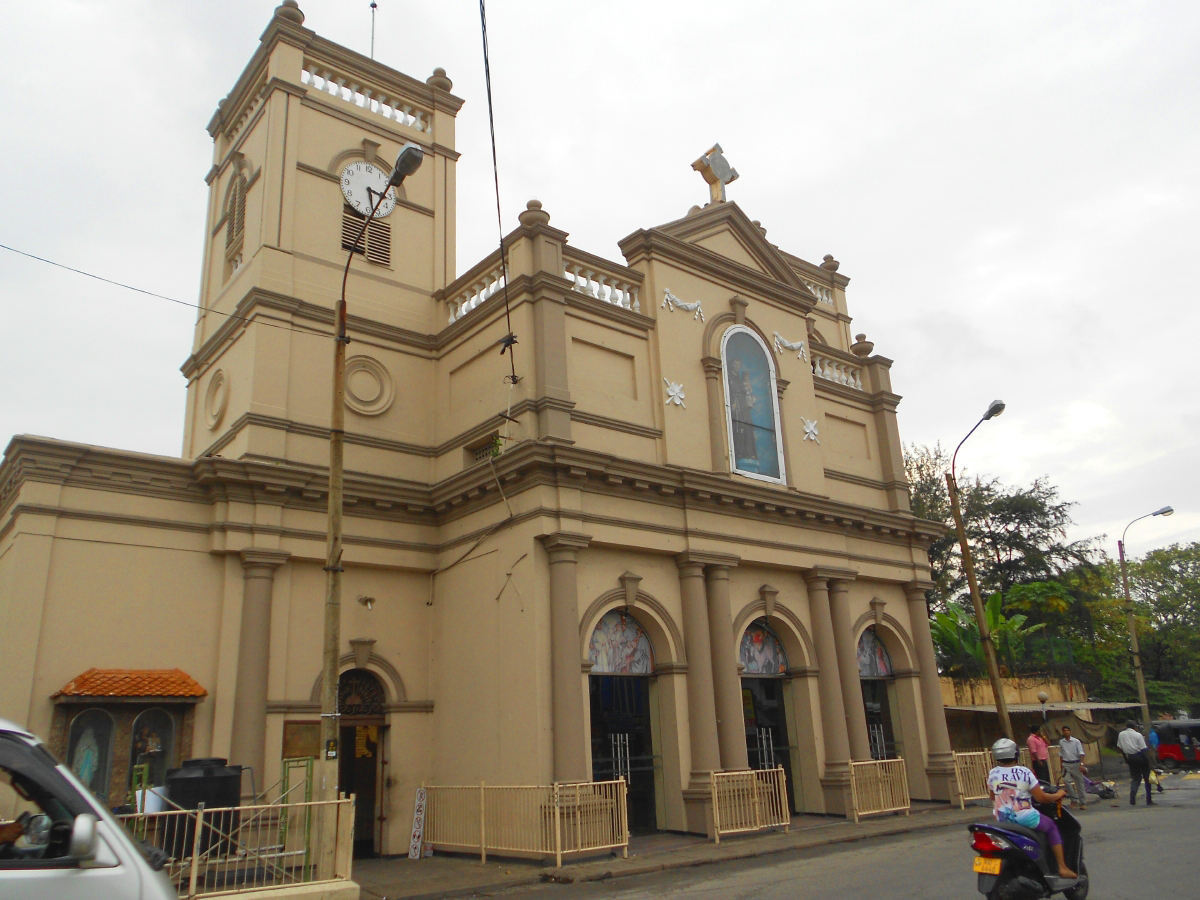 St. Anthony’s Shrine | World-Adventurer