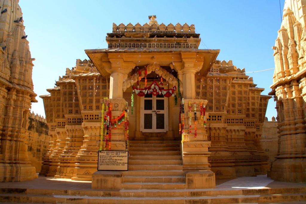 Lodurva Jain Temple Jaisalmer Front | World-Adventurer