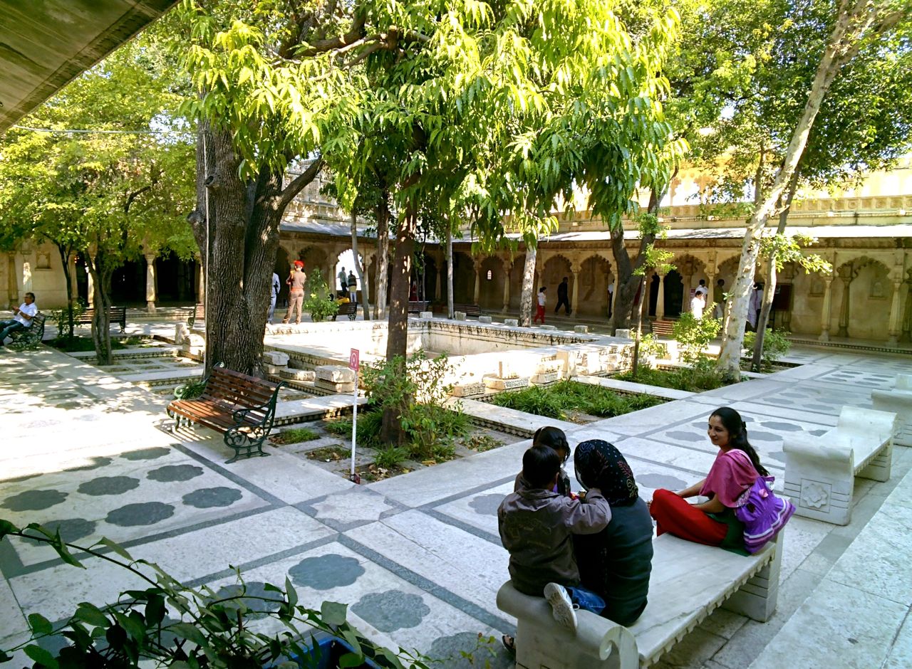 City Palace Udaipur Roof Garden World Adventurer