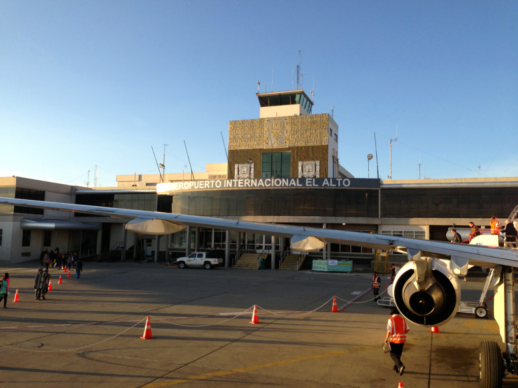 La Paz Bolivia El Alto Airport | World-Adventurer